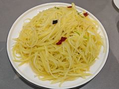 -辣椒炒肉(华城购物广场（四楼）店)