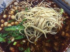 -丁丁猫重庆小面(徐州路店)