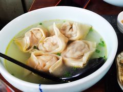 蟹粉虾仁大馄饨-蟹尊苑(巨鹿店)