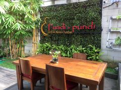 -Pundi Pundi Restaurant