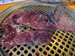 -唯成•韩国炭火烤肉 유성고기