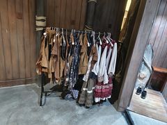 -暴风岛沉浸式体验馆(百联世纪店)