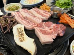 -Dombe豚(黑猪肉街店)