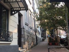 -Casa Nova