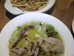 -吕氏疙瘩汤·新鲁菜(新贵和店)