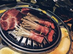 -哈哈碳都·牛肋条无限自助烤肉(台江万达店)