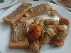 -东方红海鲜百汇(国际大厦店)