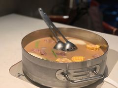 -肥仔文澳门猪骨煲(南京西路店)