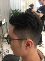 短发-八佰伴8008星级形象店