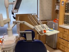 -上海仁爱医院口腔科 · 种植