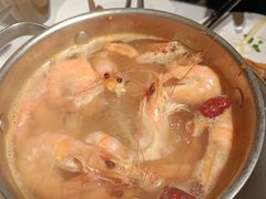 -领鲜活海鲜榴莲自助火锅(东门店)