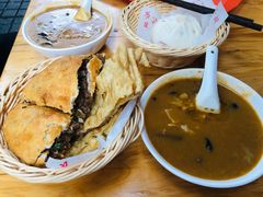 -方中山胡辣汤(成都首店)