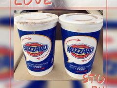 -DQ·蛋糕·冰淇淋(浦江欢乐颂店)