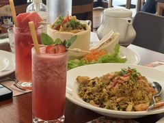 -Thai Pothong Restaurant