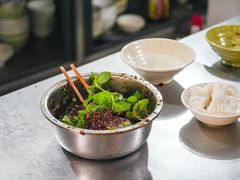 -余庆小吃(小吃一条街店)