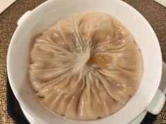 蟹肉龙虾汤包-利苑酒家(金宝店)