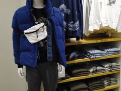 -优衣库(上海虹口龙之梦店)