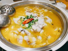 -严厨老坛酸菜鱼(吴江万宝店)