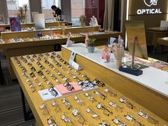 -鲸渝眼镜·浅目视光(春熙路店)