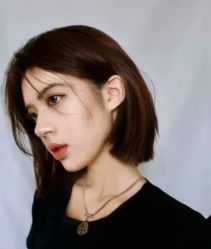 -Hello Lady发型设计