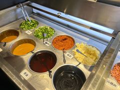 -成都你六姐·牛肉冒菜(城市集市合生汇店)