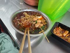 -老五鸡丝豆花面粉(瑞金北路68号院店)