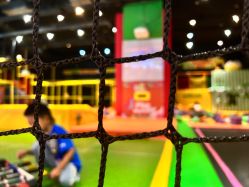 -蹦蹦跳跳(新奥购物中心店)