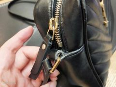 -爱革·洗衣改衣·洗鞋修鞋·洗包修包·奢侈品护理(宝地广场店)