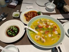 -港丽餐厅(来福士店)