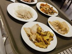 -天宜隆蘑菇宴火锅(石景山旗舰店)