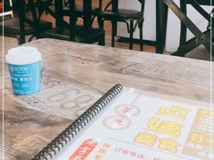 大堂-贞姨美食·老字号海鲜大排档