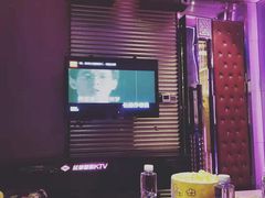 -蓝尊量贩(黄河路店)