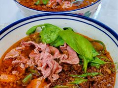 -窄巷口生烫牛肉米线(客村店)