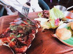 猪肋排-YUE·6·西式融合餐厅(外滩六号店)