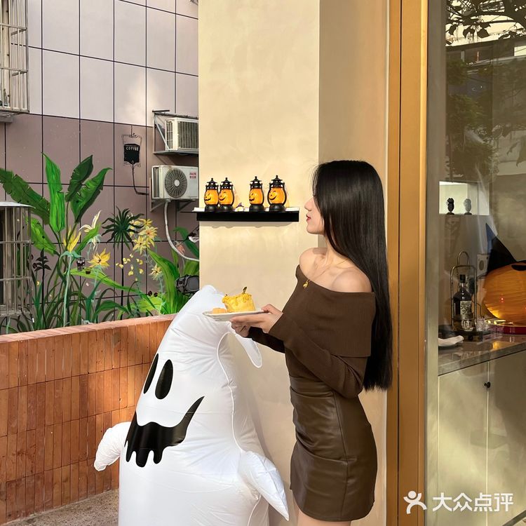 南京,发现一家很好拍照的咖啡馆!