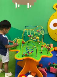 -莫莉幻想儿童乐园(武汉保利广场店)