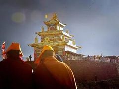 -色达喇荣五明佛学院