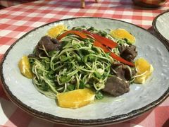 葵苗炒牛展-龙桥私厨·姜花菊花过桥鱼·顺德菜(容桂店)