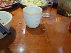 -休记光头香辣蟹干锅(绵竹店)