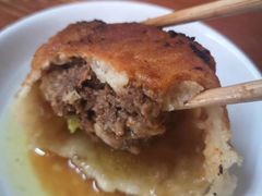 -宝瑞门钉肉饼店