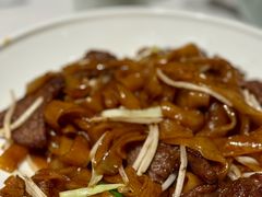 古厨干炒自制牛河-北京厨房(SKP店)