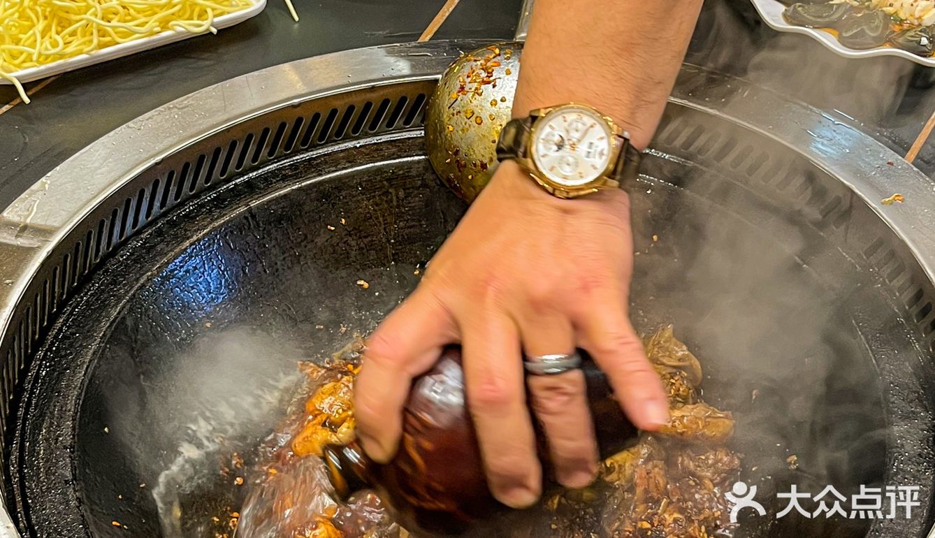 冬日到，吃柴火灶，首选这家的秘制味道😋