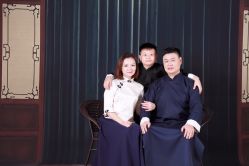 -时光纪亲子全家福照相馆(静安店母女写真父母纪念照)