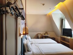 -白玉兰商务酒店(曲阜三孔景区春秋西路店)