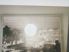 -卡罗酒店(东门晒布地铁站店)