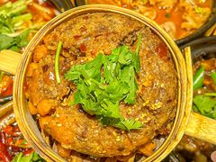 -有红鸡毛店·砂锅菜(抚琴夜市店)