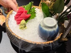 -蟹犇前•帝王蟹雪蟹(陆家嘴店)
