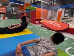 -悦动体能篮球羽毛球网球(三里河店)