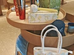 -霸王茶姬(五一路店)