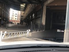 -三亚新鸿港水果一级批发市场